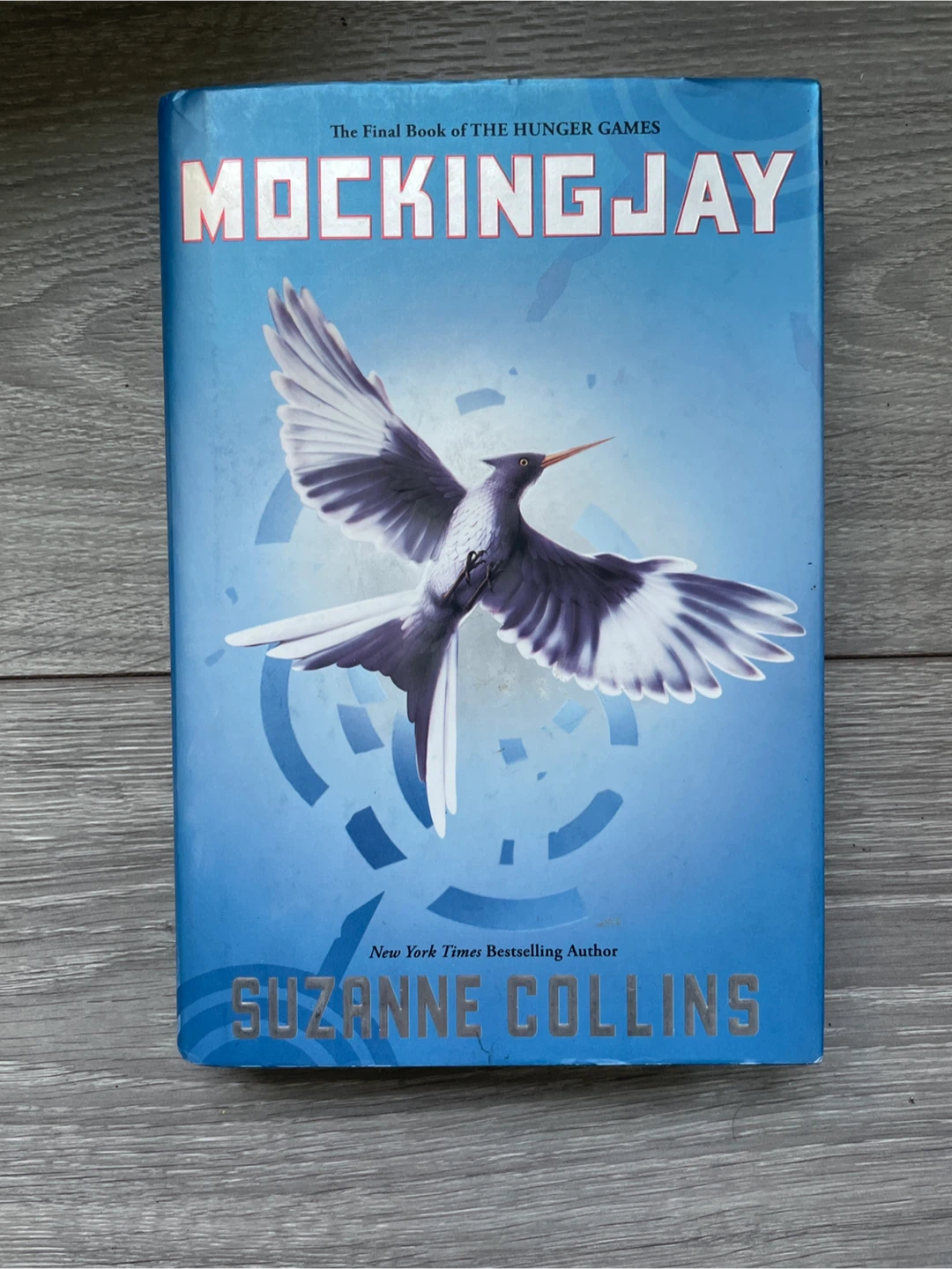 Mockingjay hardcover by Suzanne Collins