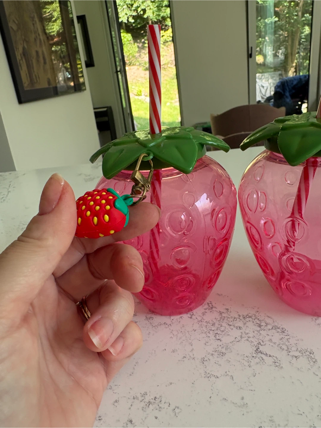 Strawberry Tumblers with Straws (Set of 2) - photo 2