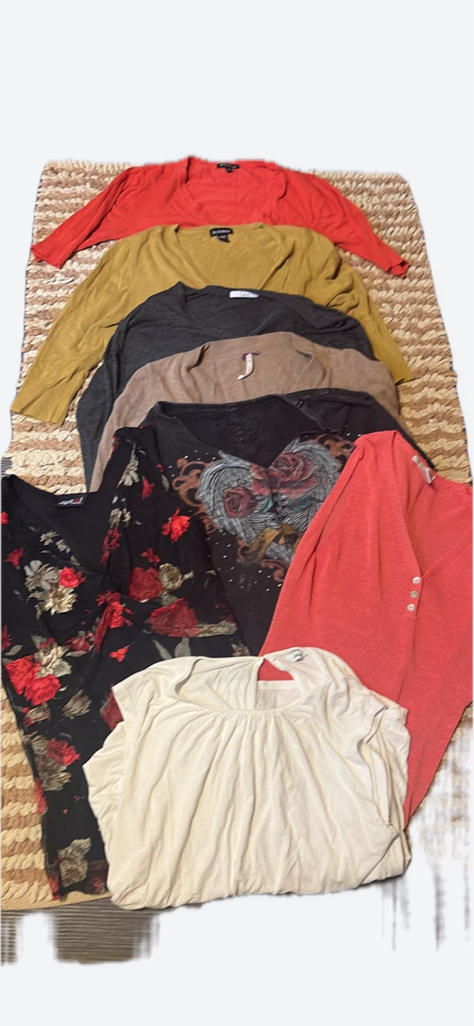 Bundle of Women's Tops