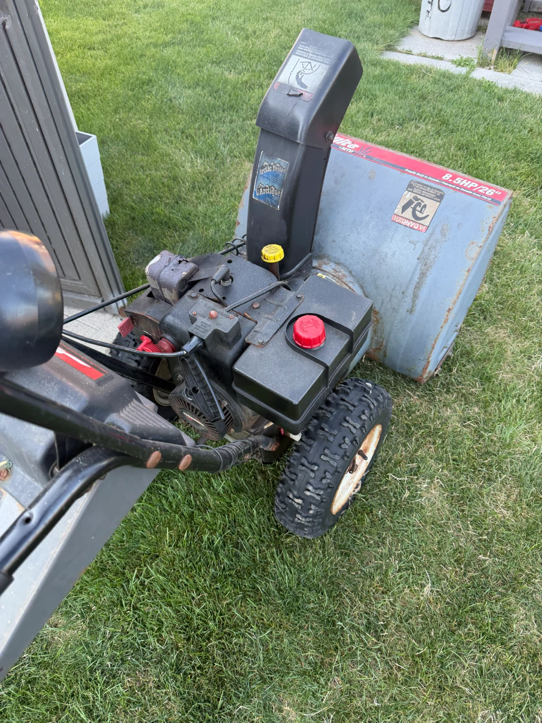 Snowflite by MTD Snowblower 6.5 HP / 26"