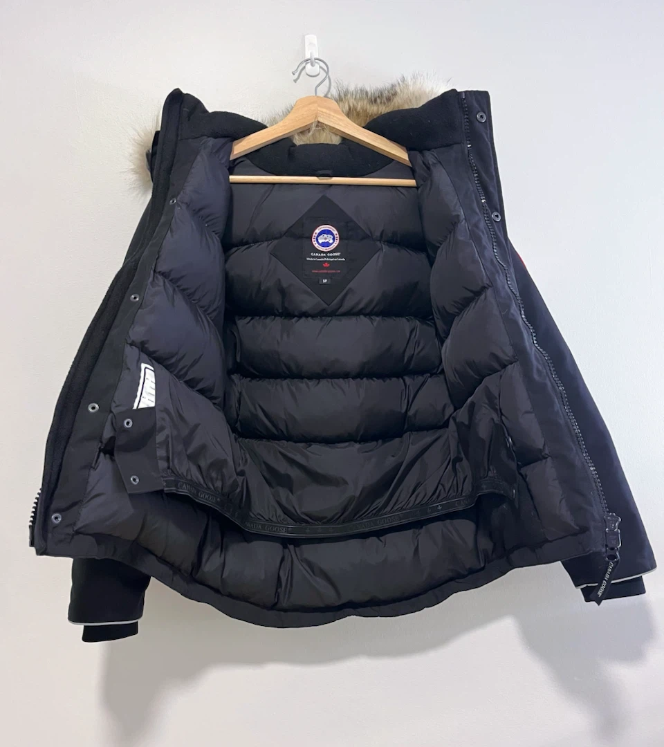 100% authentic Canada Goose black hooded parka - photo 3