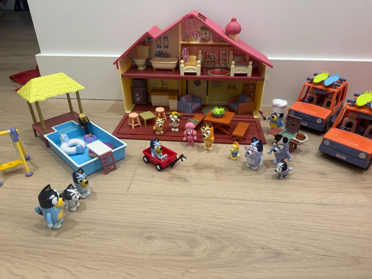 Bluey Playhouse Set