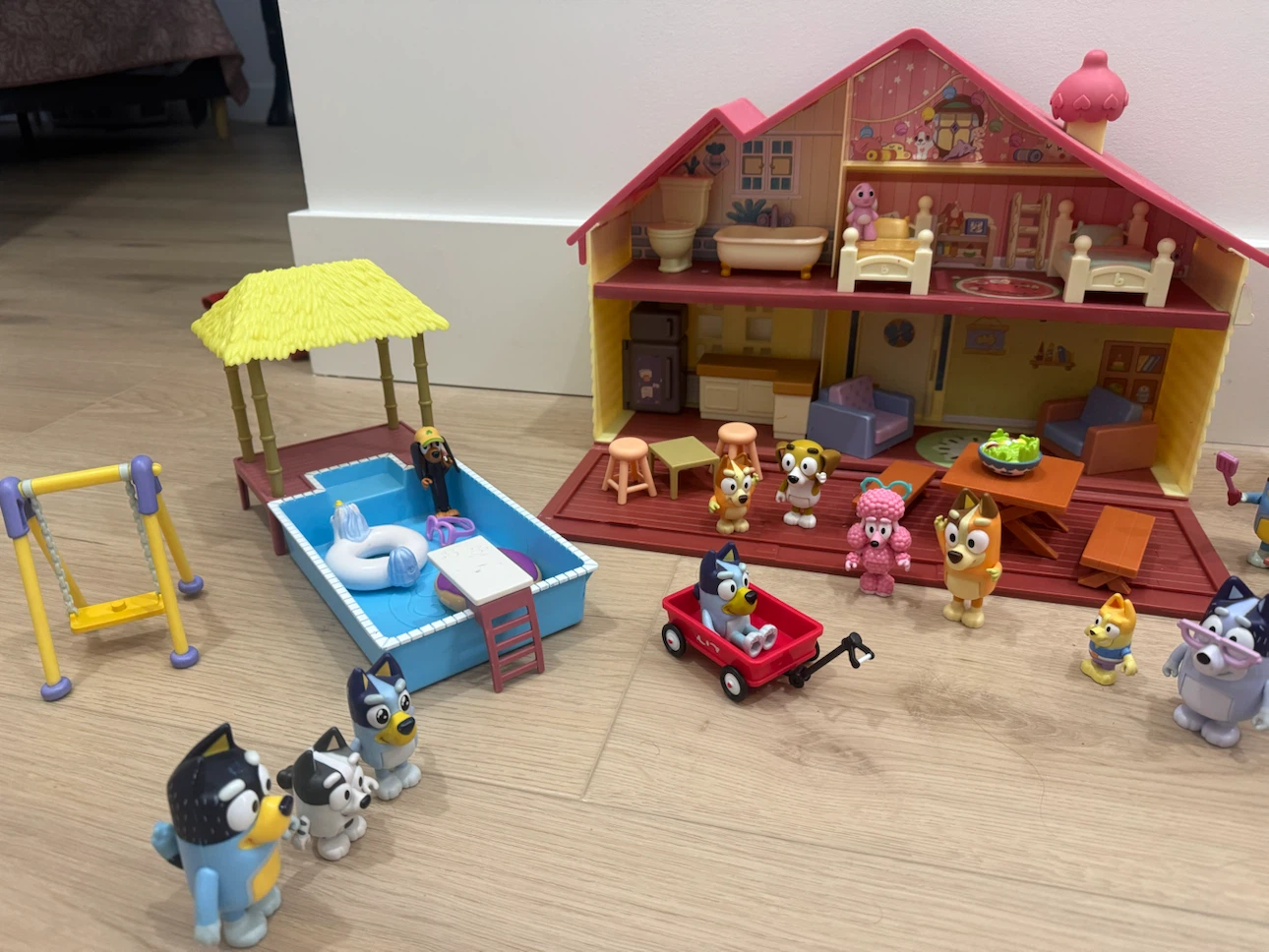 Bluey Playhouse Set - photo 2