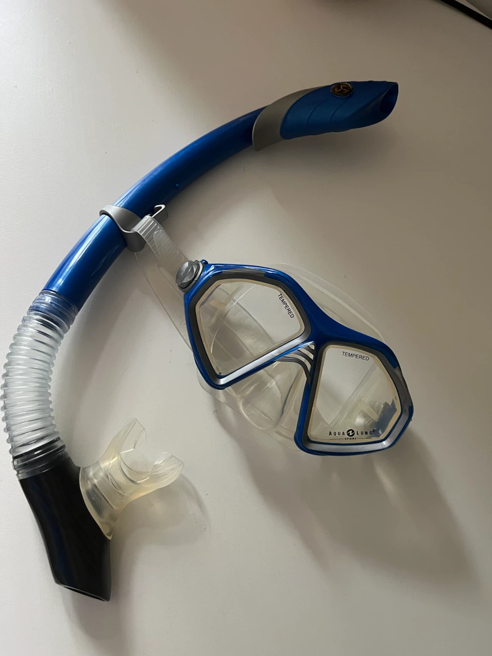 Aqua Lung Sport Snorkel & Tempered Glass Mask Set - photo 2