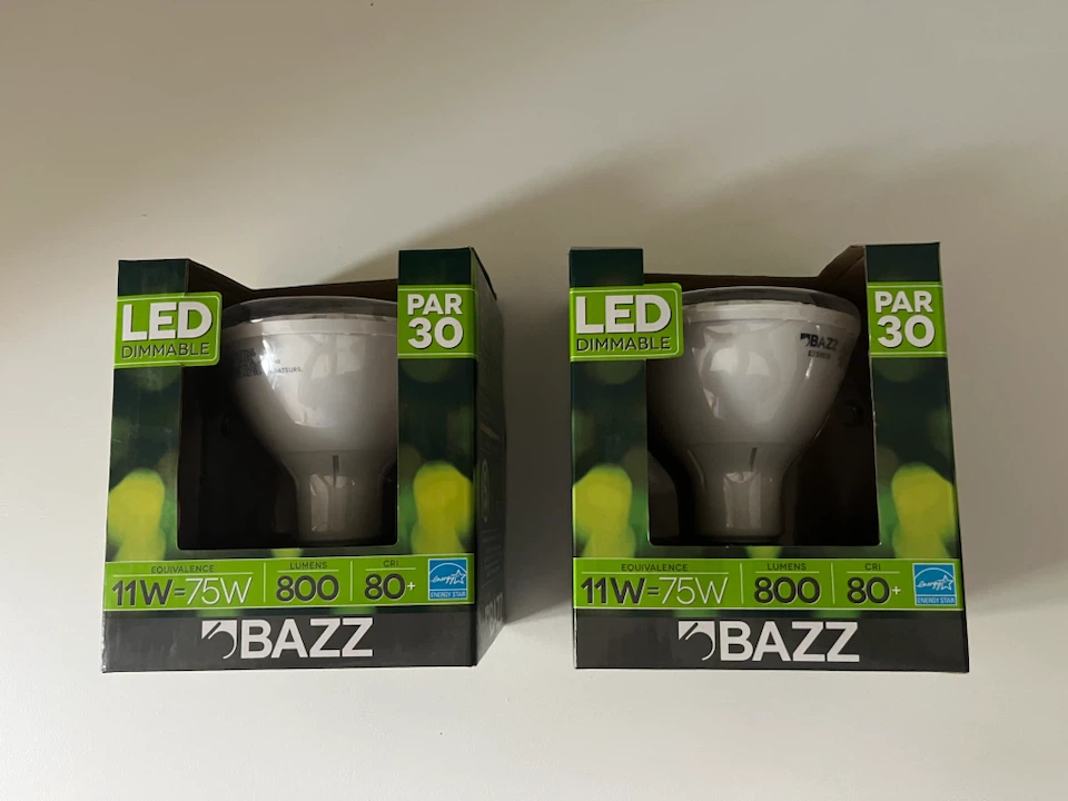 2 New BAZZ PAR30 Dimmable LED Bulbs - photo 3