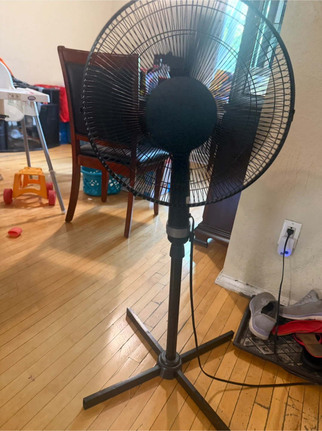 Black adjustable pedestal fan