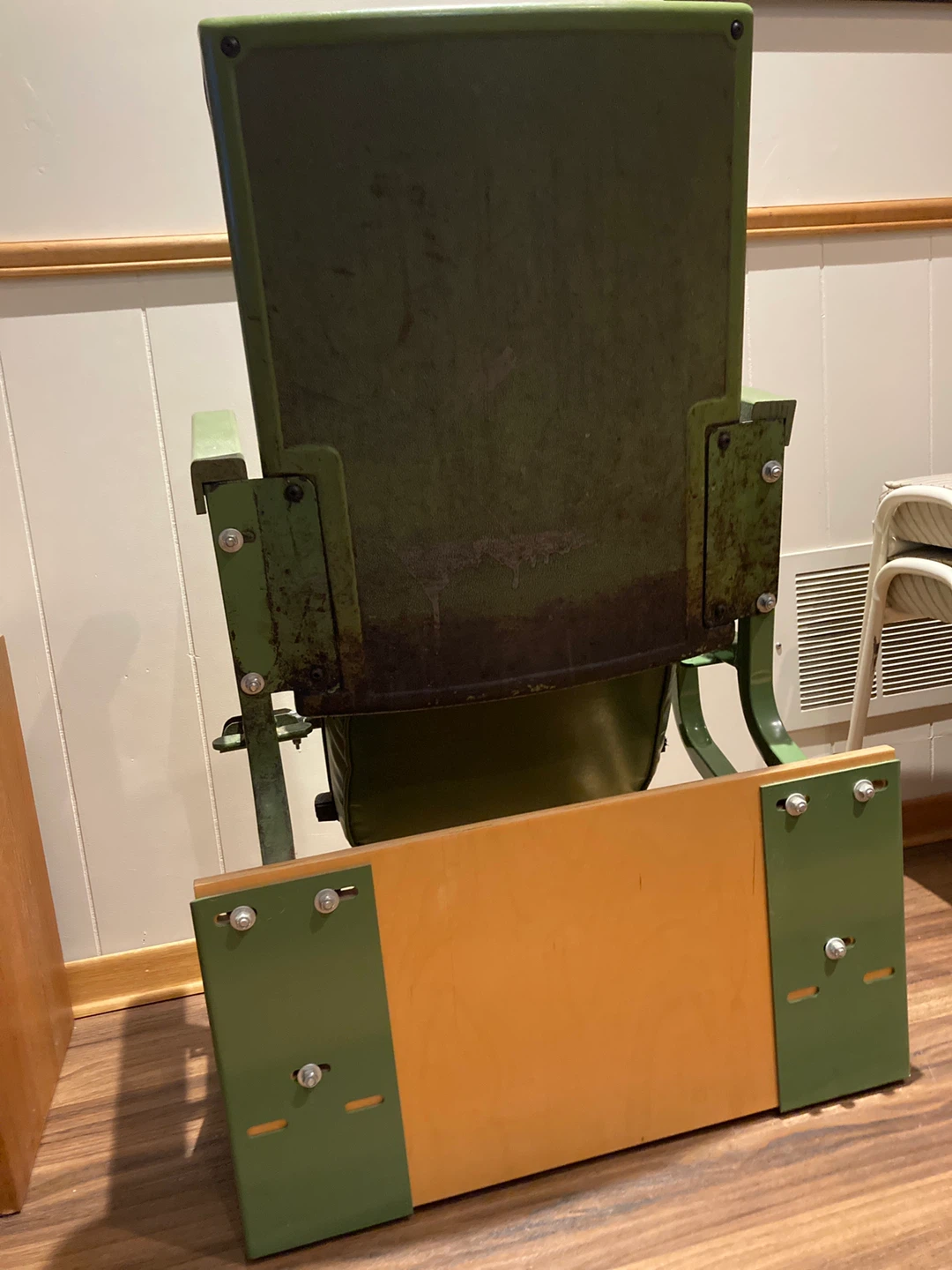 Vintage Maple Leaf Gardens Seat - photo 4
