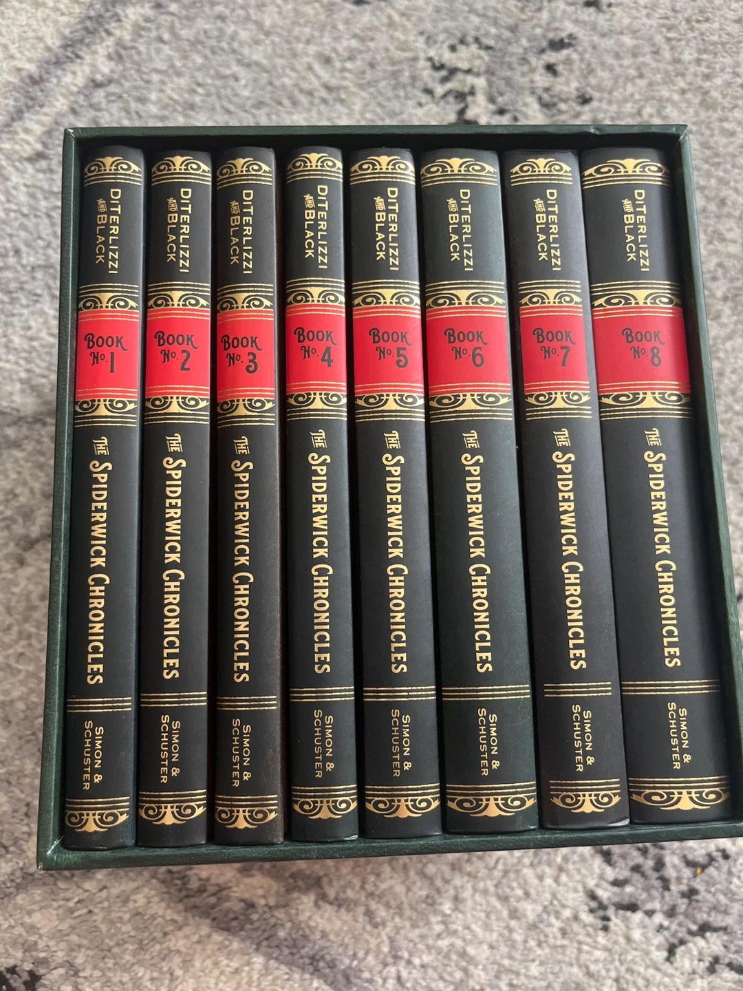The complete boxed set of the spiderwick - photo 2