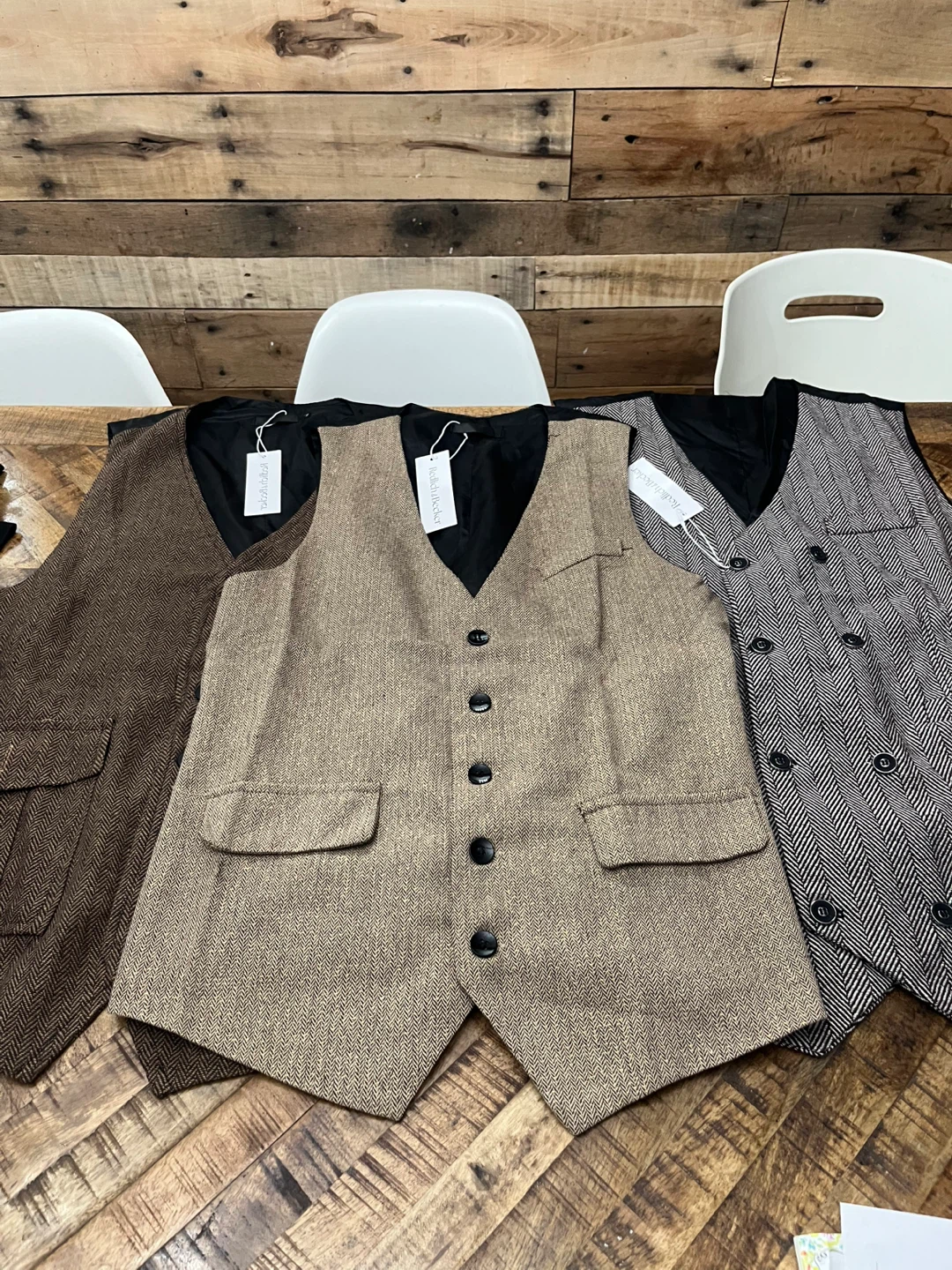 Men’s vests size M $10 ea