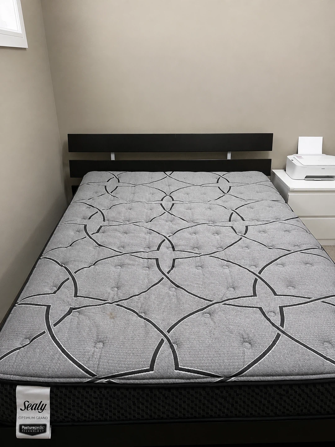 Queen mattress