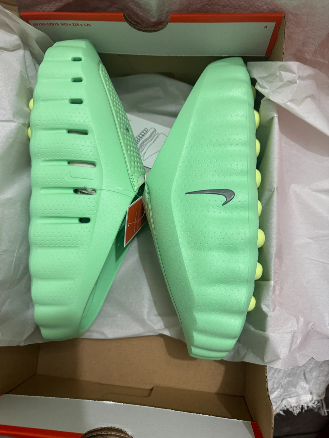 Nike Mind 001 Slide Cucumber Calm