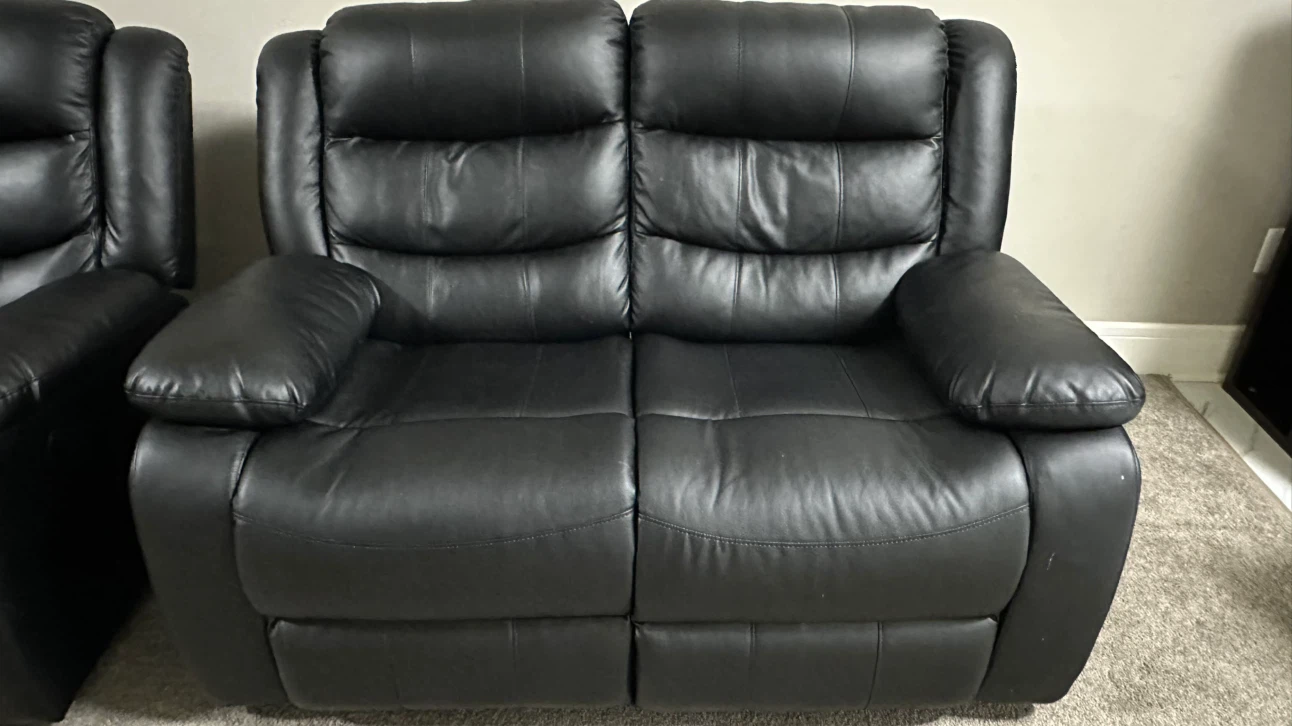 Black Leather Loveseat Recliner - photo 2