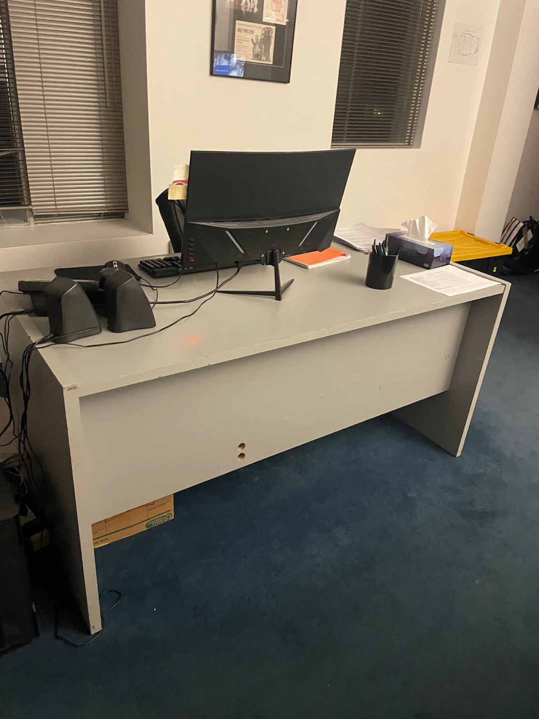 Office Desks and fan - photo 4