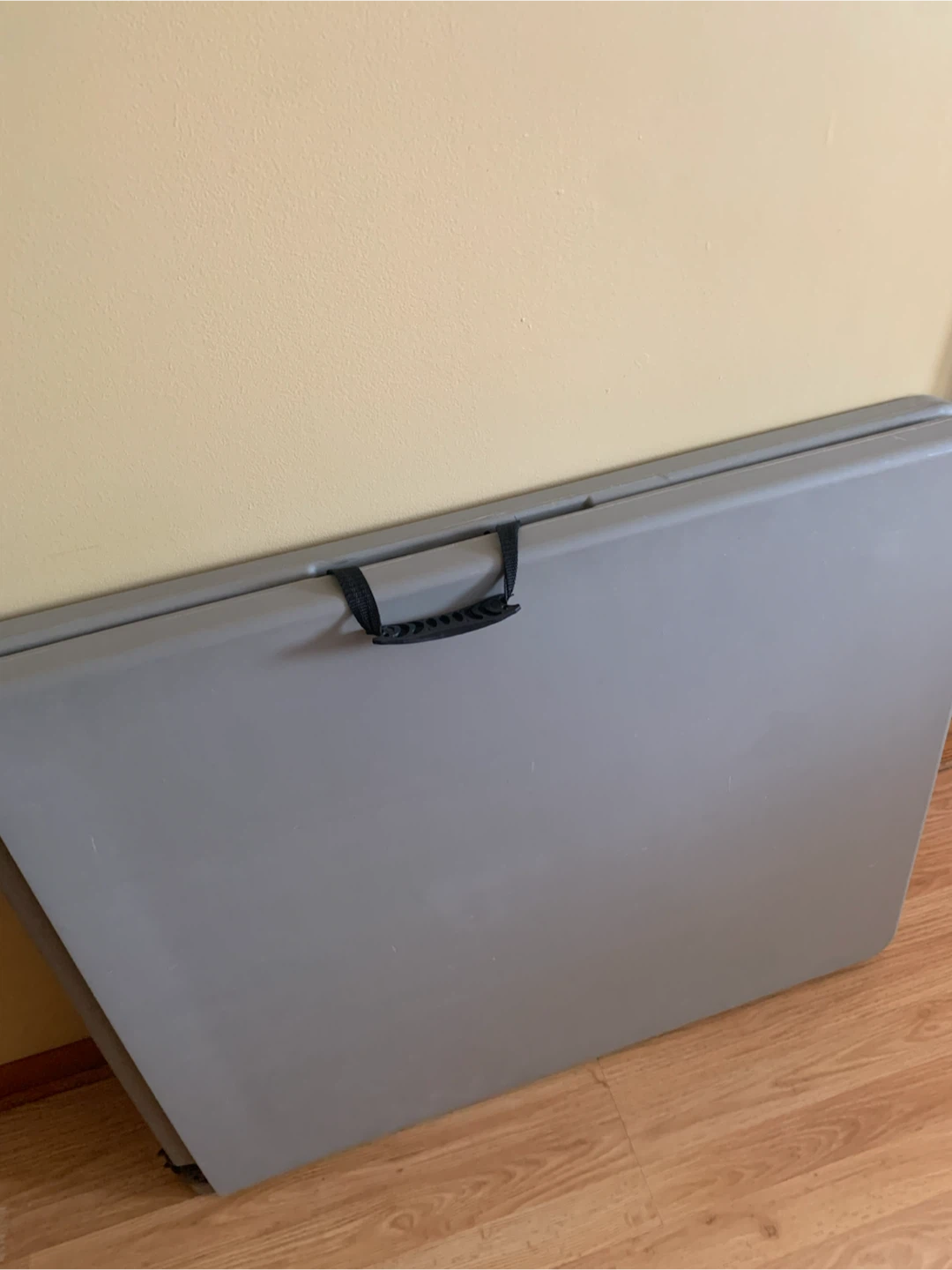 Folding Table - Gray Plastic - photo 3