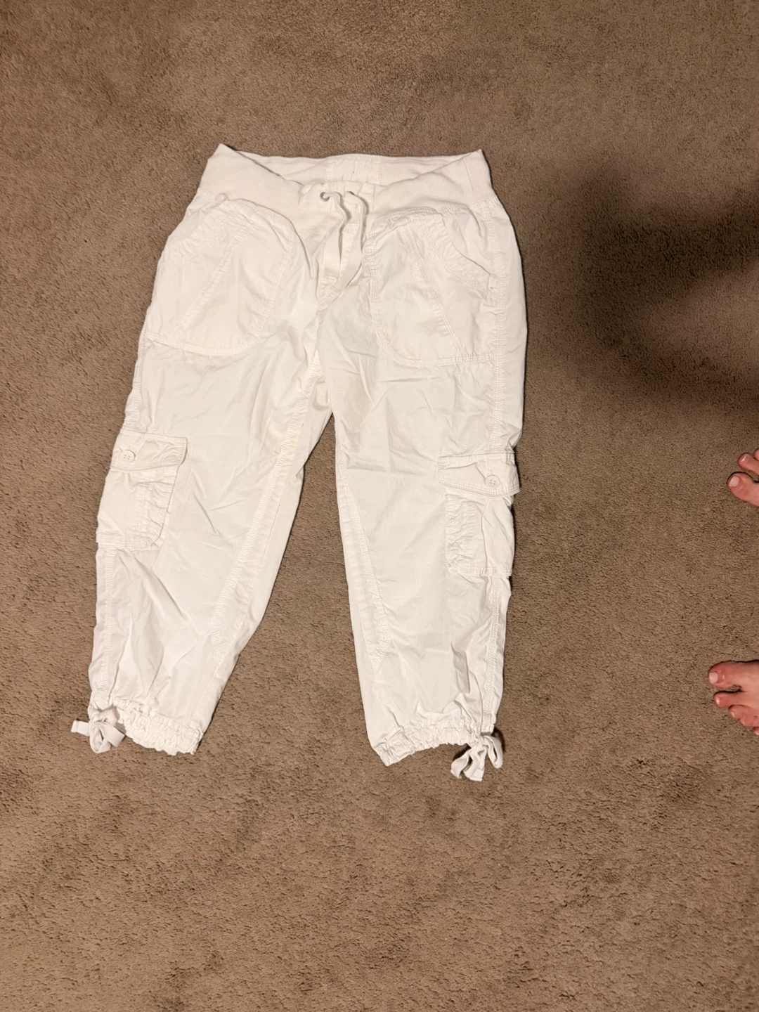 White Cargo Capris size small
