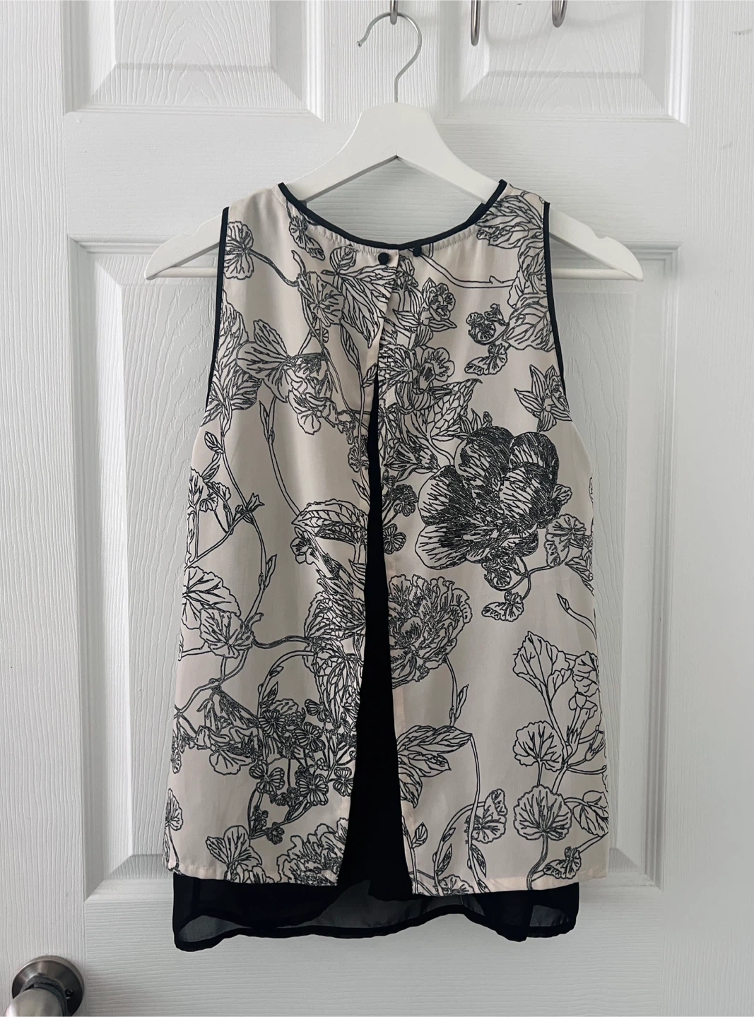Sleeveless Cream and Black Floral Print Blouse