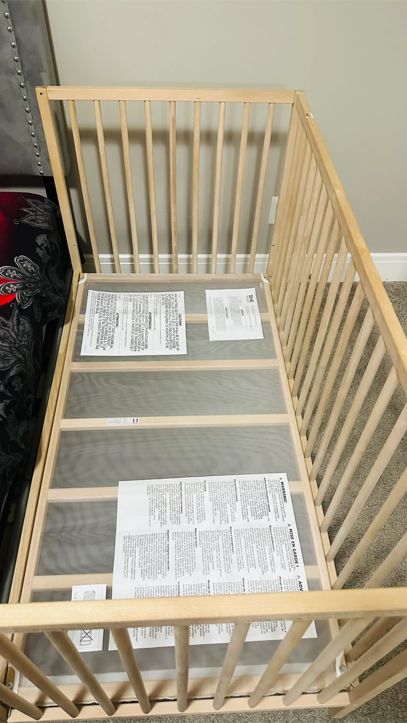 Baby Crib and mattress - photo 2