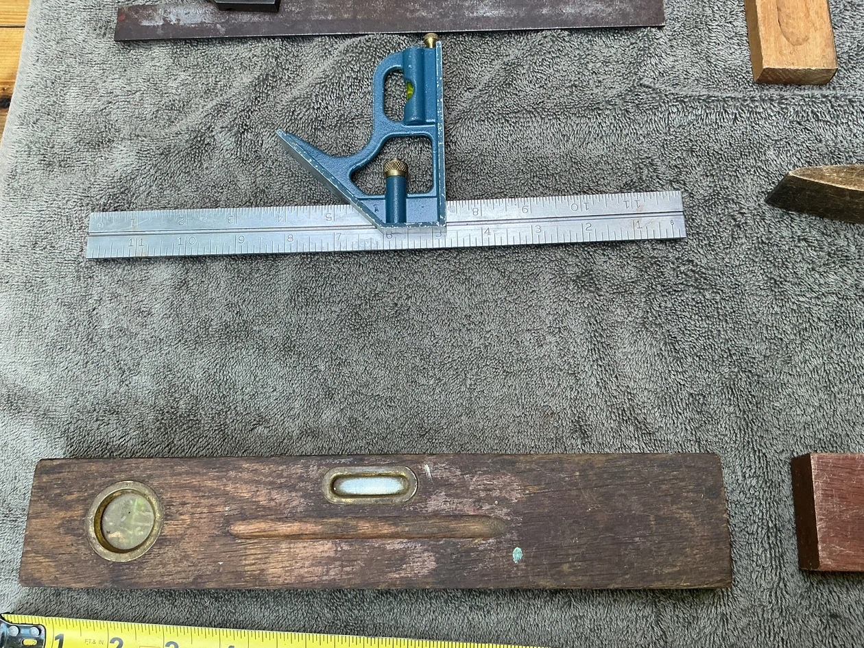 2 Vintage Combination Squares, 1 Wood Handle Square & 3 Levels - photo 2