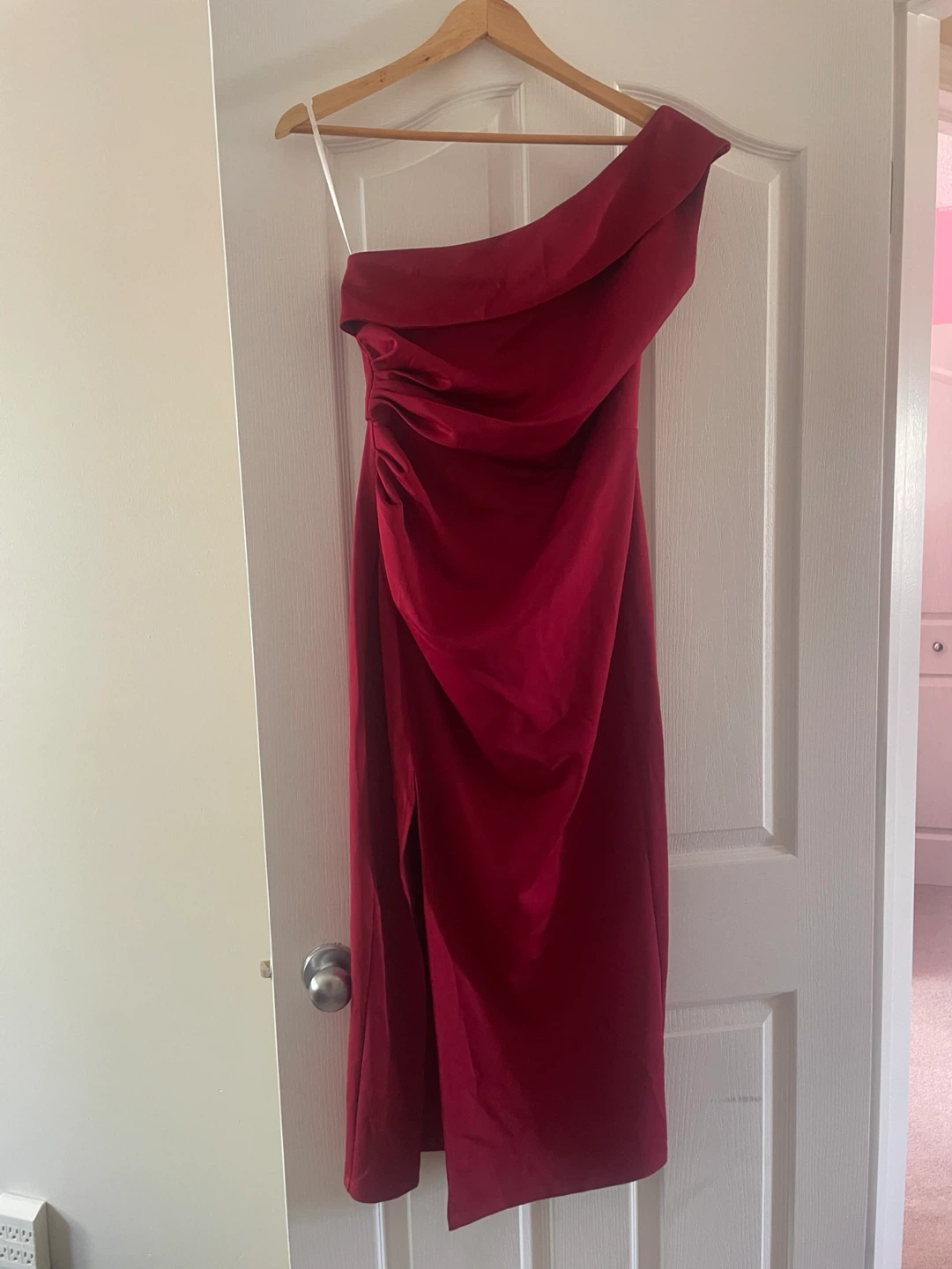 Red One-Shoulder Ruched Midi Dress