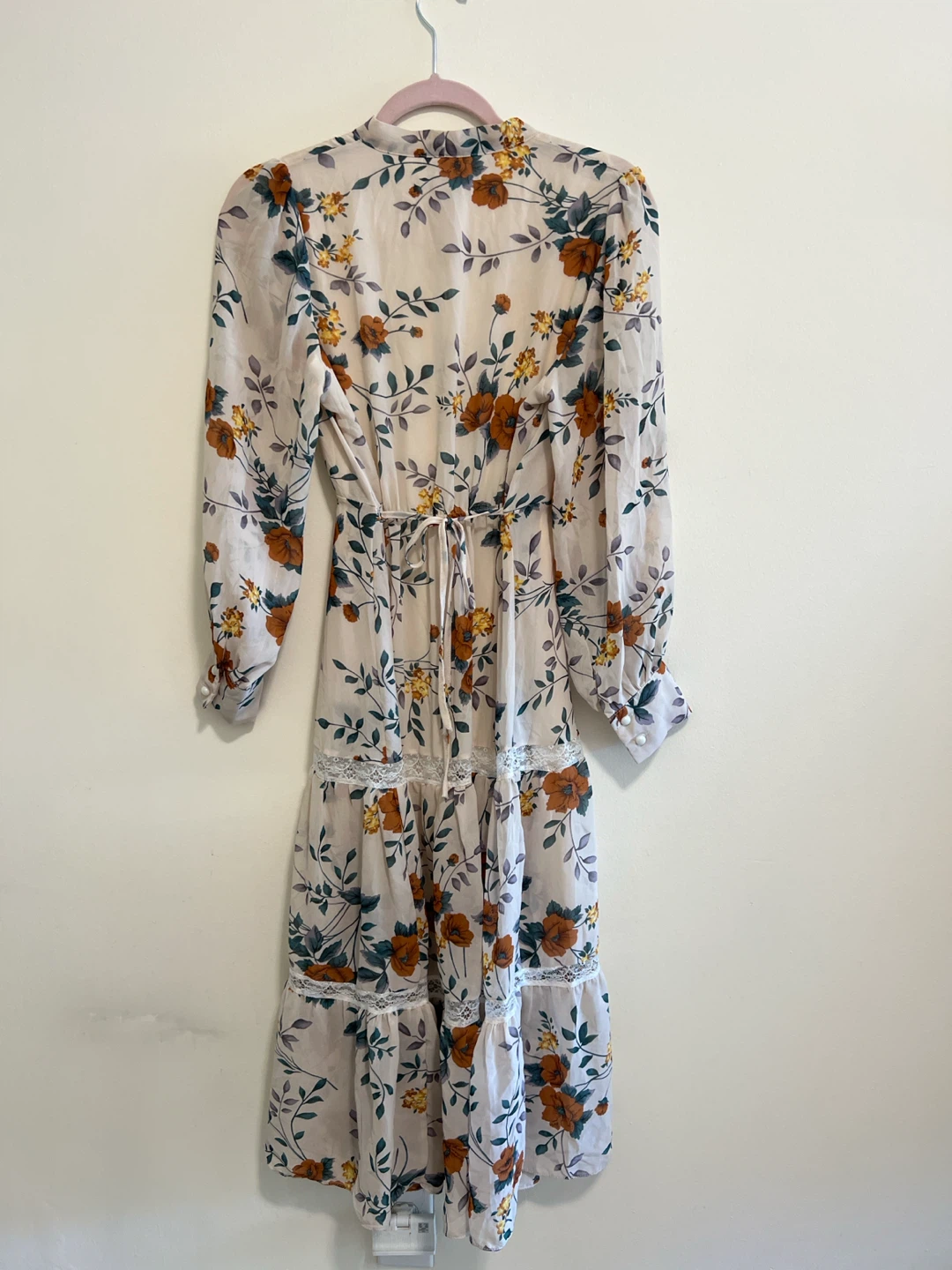 Long-sleeved floral maxi dress with lace detail - photo 4