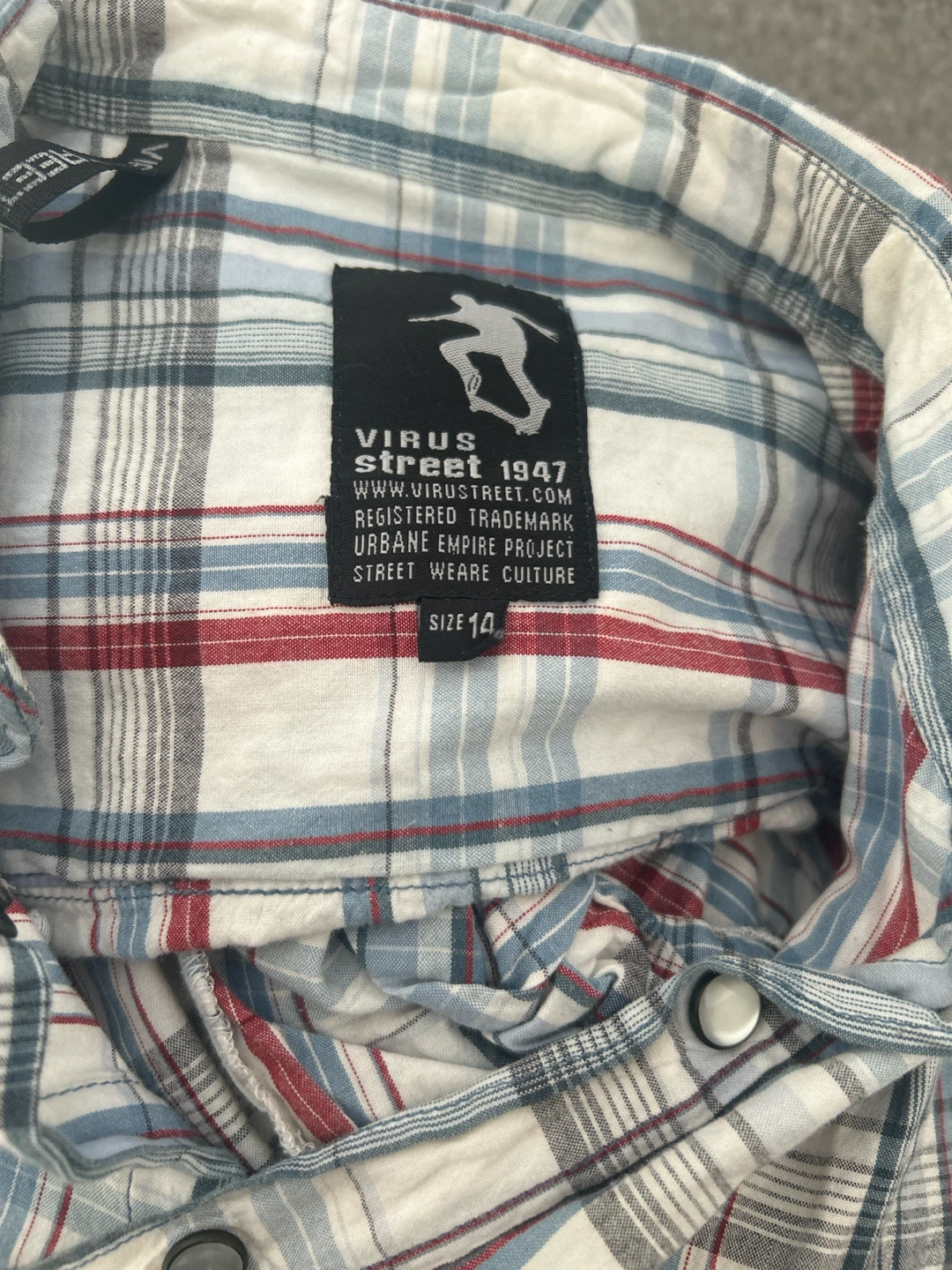 Virus Street 1947 Plaid Short Sleeve Shirt Size 14 - photo 2