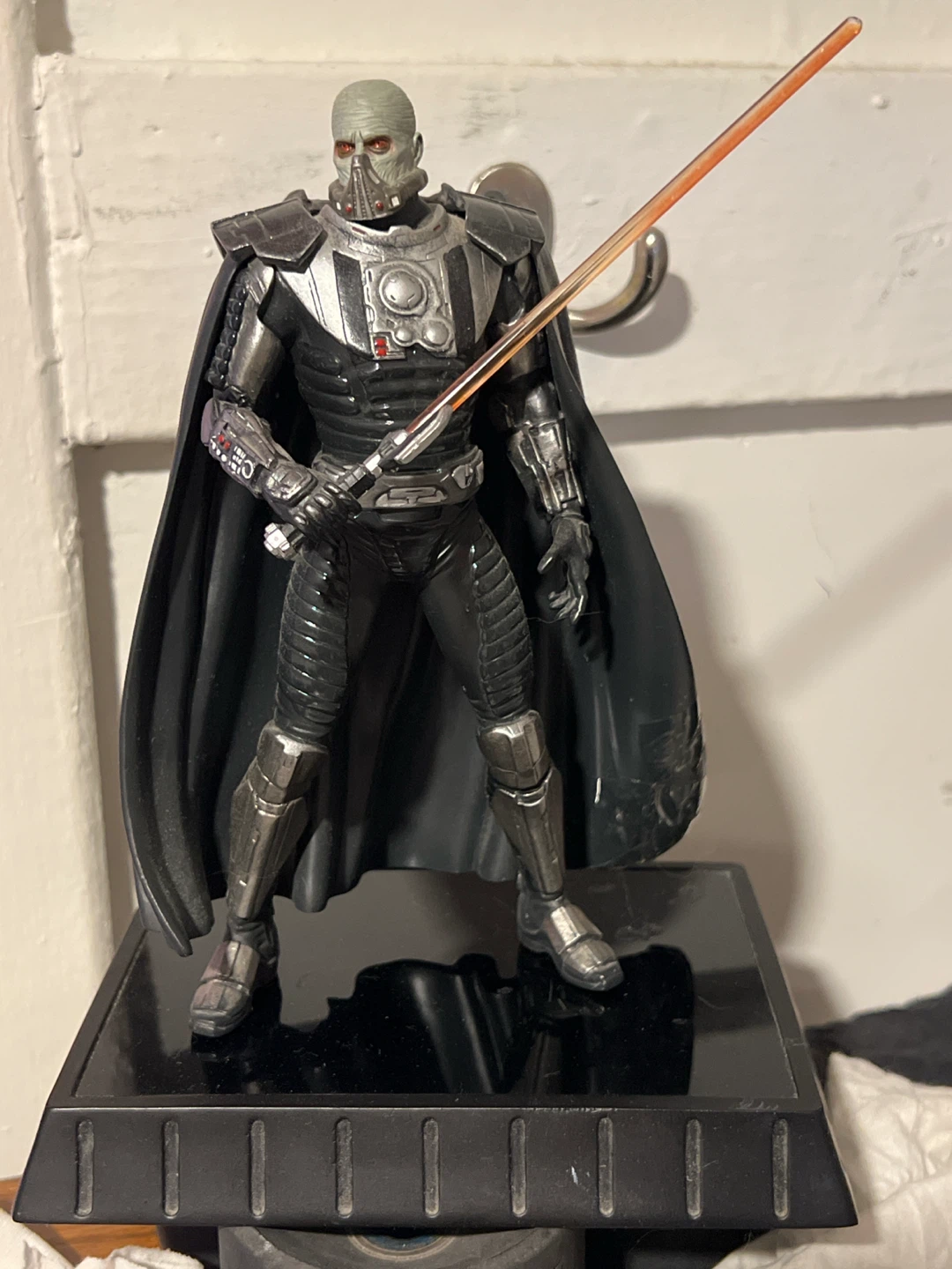 Gentle Giant Star Wars Darth Malgus Statue - photo 2