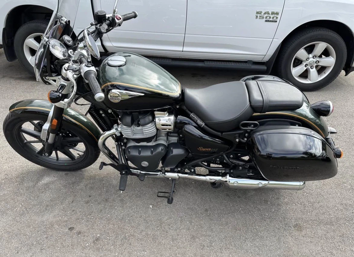 Royal Enfield Super Meteor 650 Motorcycle
