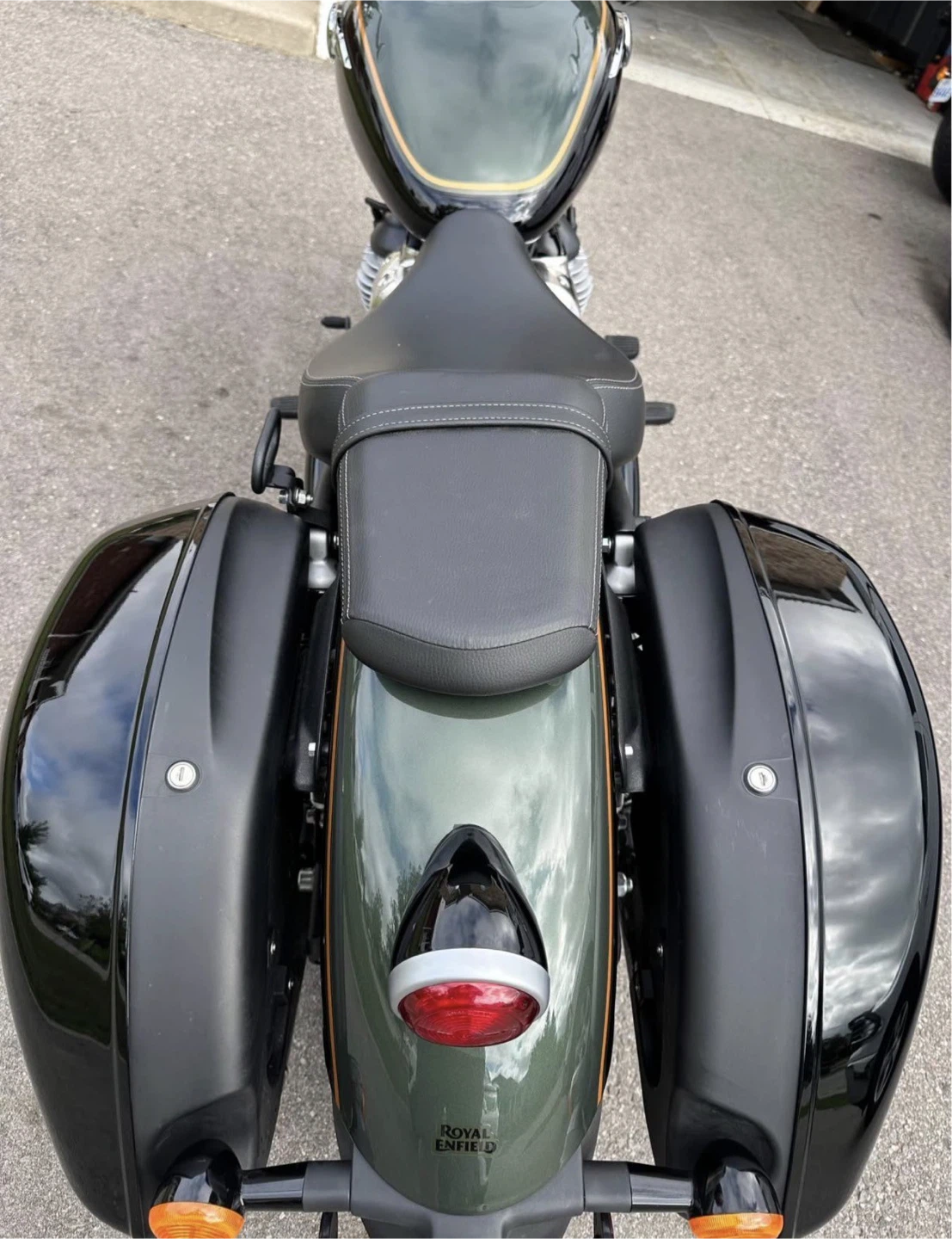 Royal Enfield Super Meteor 650 Motorcycle - photo 4