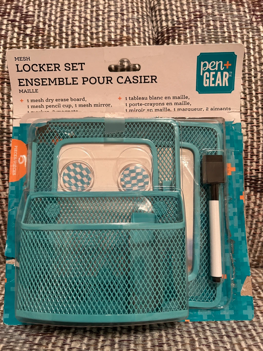 Locker set