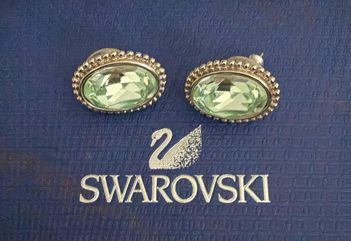 Vintage Inspired Swarovski Nova Crystal Oval Earrings