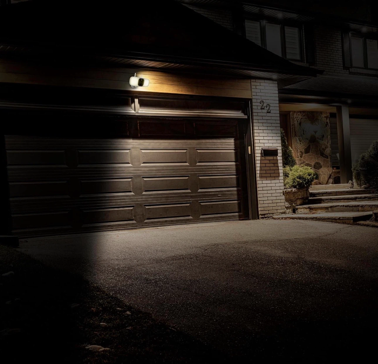 (READ FIRST!) Lorex 2K Floodlight Wi-Fi - photo 3