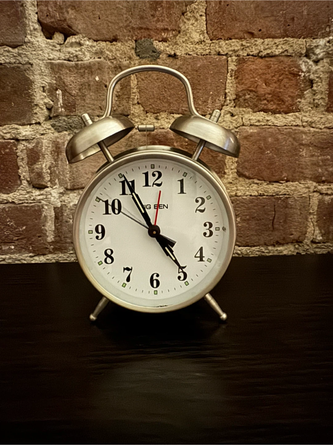 BIG BEN Twin Bell Alarm Clock
