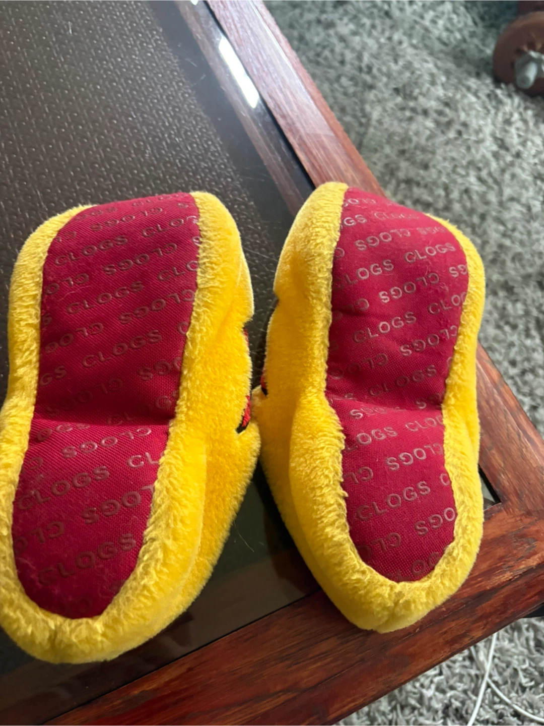 Yellow Plush Clogs Slippers fits size 7-9 - photo 3