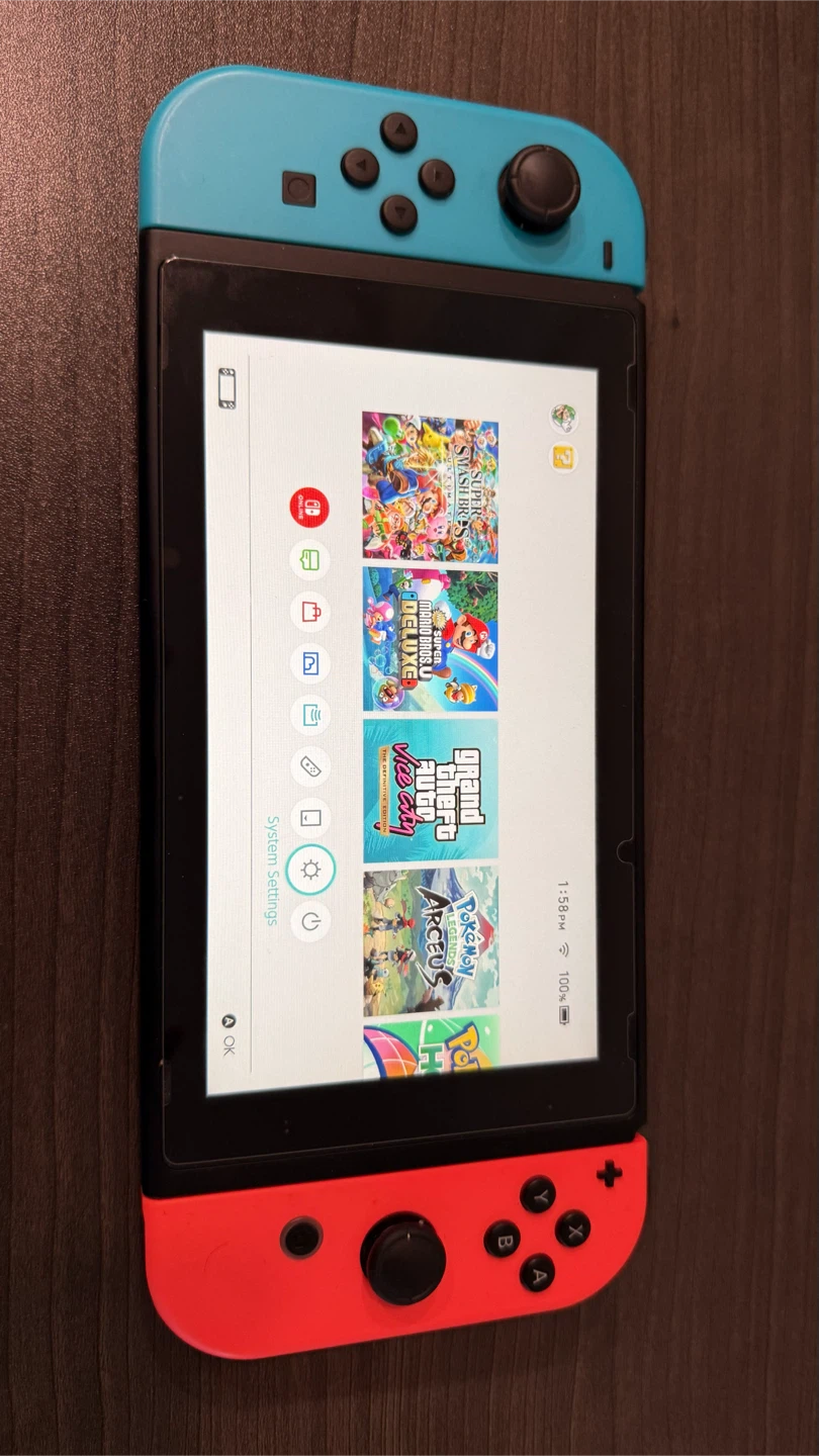 Nintendo Switch V2 (HAC-001(-01)) – Excellent Condition - photo 3