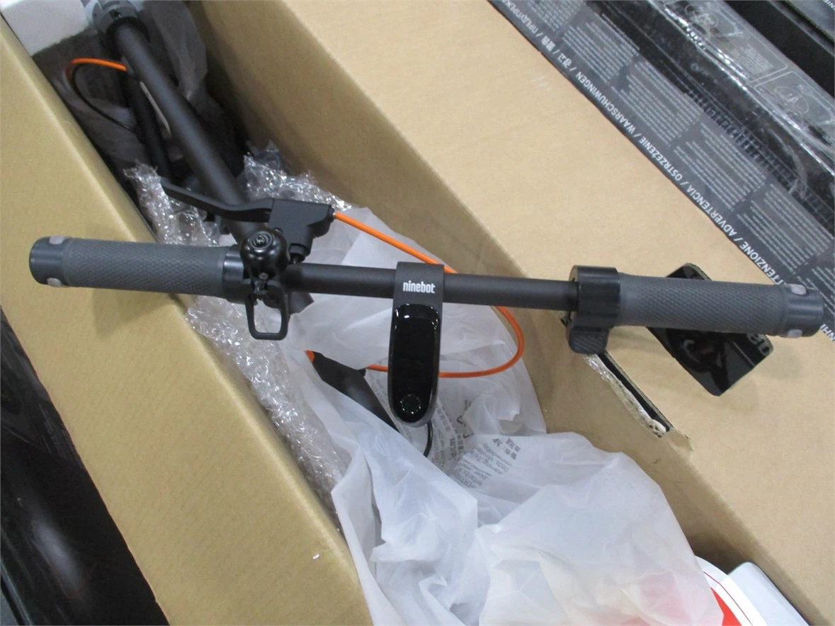 Segway Ninebot F2 Plus Electric Scooter – 800W – Refurbished - photo 4