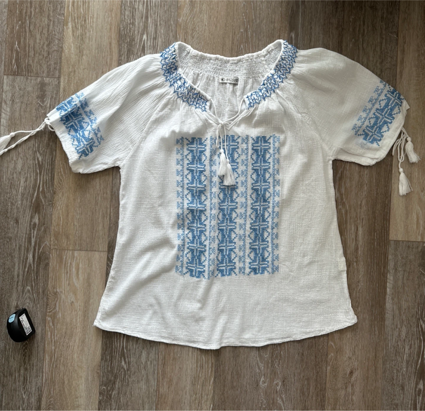 White BUSID Embroidered Blouse S/M