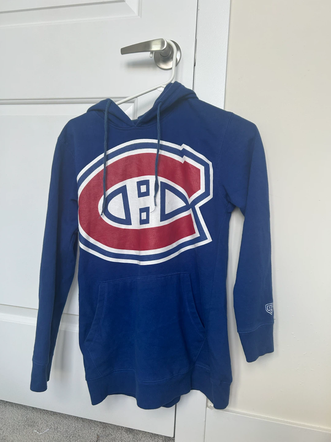 Montreal Canadiens Old Time Hockey Newbury Collection Hoodie