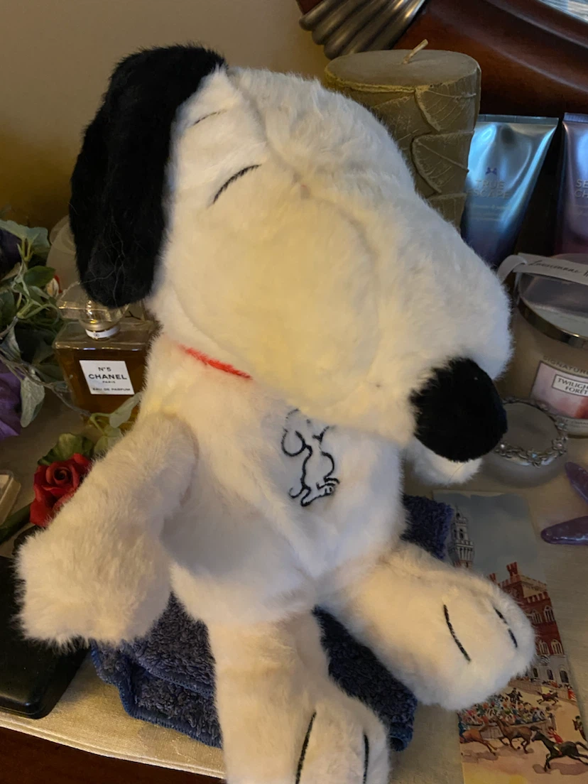 Calming Snoopy Plushie - photo 2