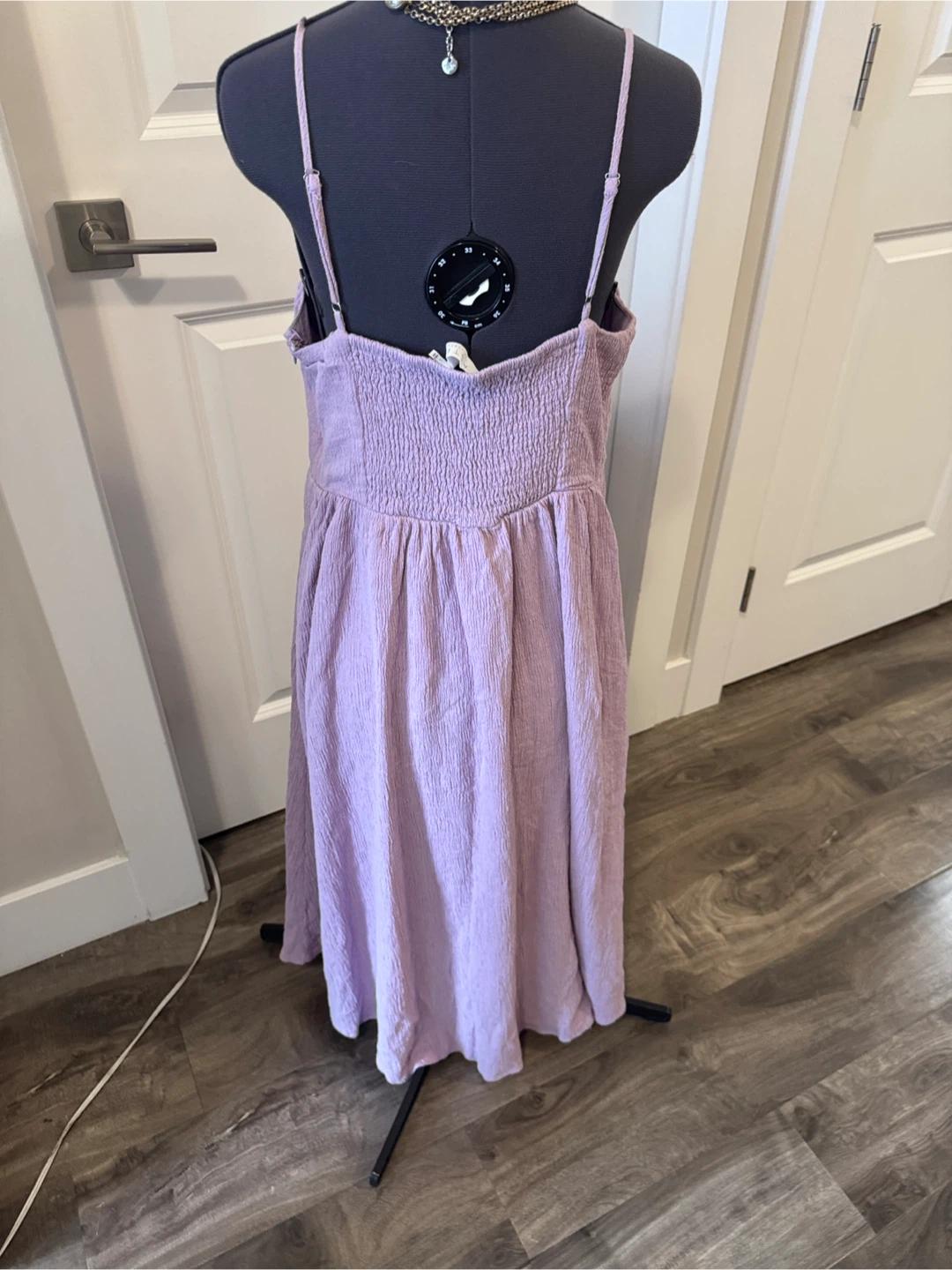Astr The label Midi “Ferreira” Dress  - size large - photo 3