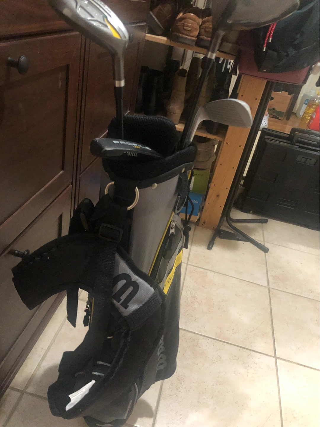 Wilson Profile JR Golf Club Set with Bag