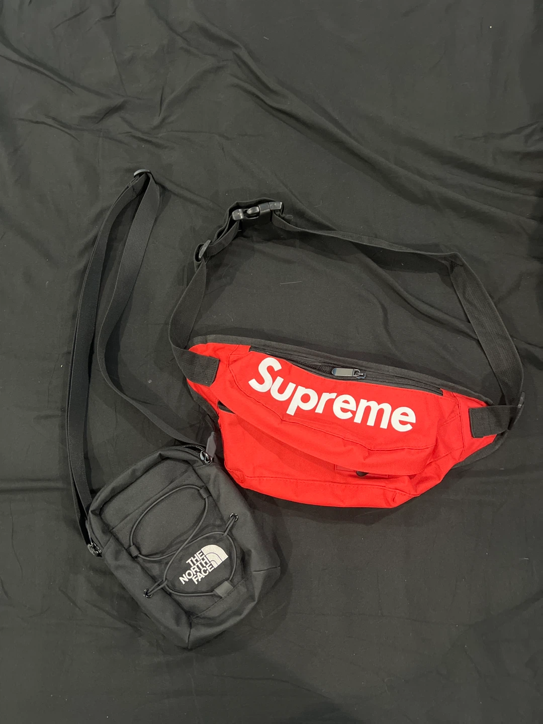 Supreme Fanny Pack & The North Face Crossbody Bag ⚽️