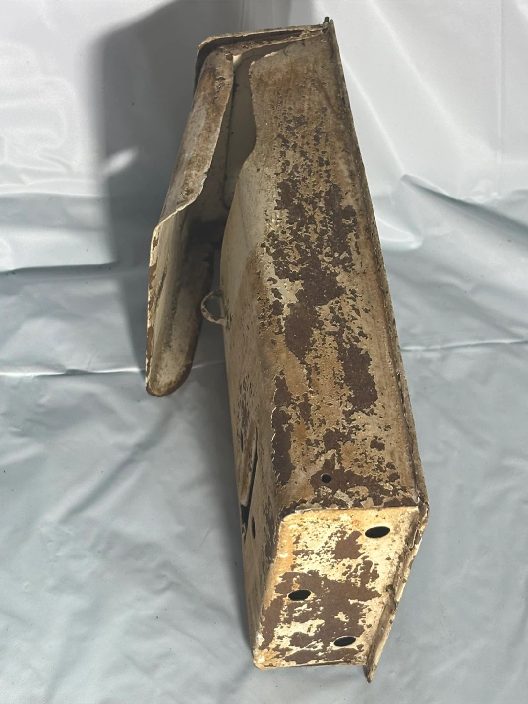 Vintage Metal Mailbox - photo 4