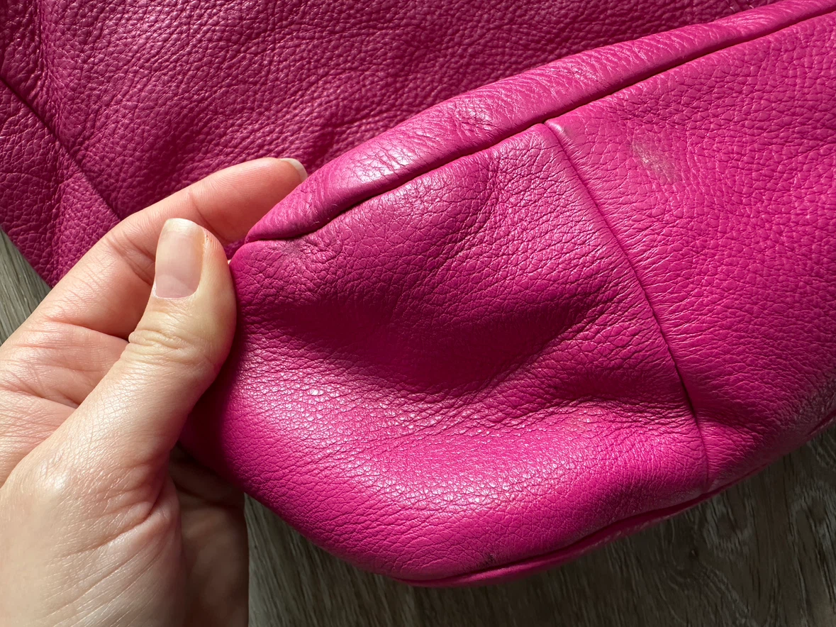 Vintage Coach Fuchsia  Pink Leather Shoulder Bag - photo 5