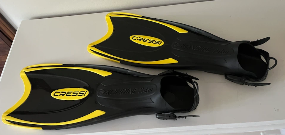 Cressi Rondine Palau Adjustable Snorkeling & Scuba Diving Fins