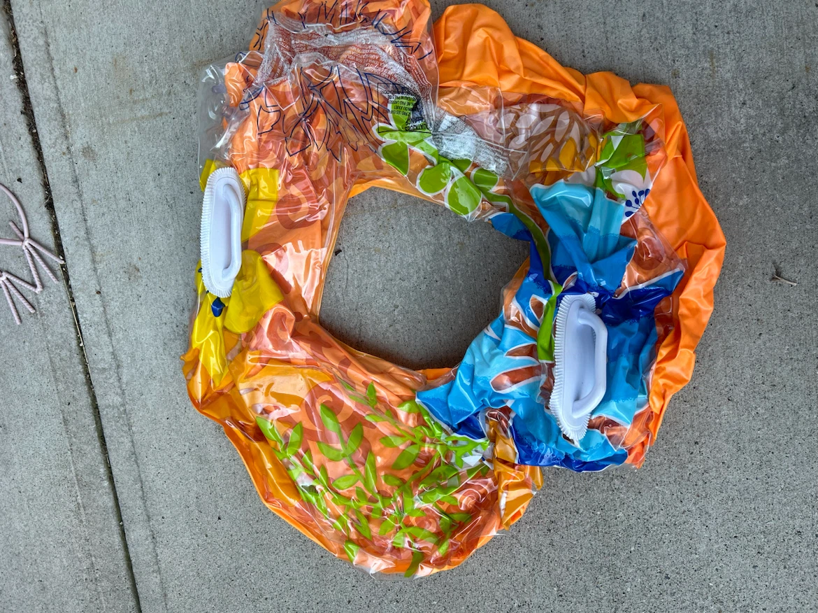 Inflatable Pool ring