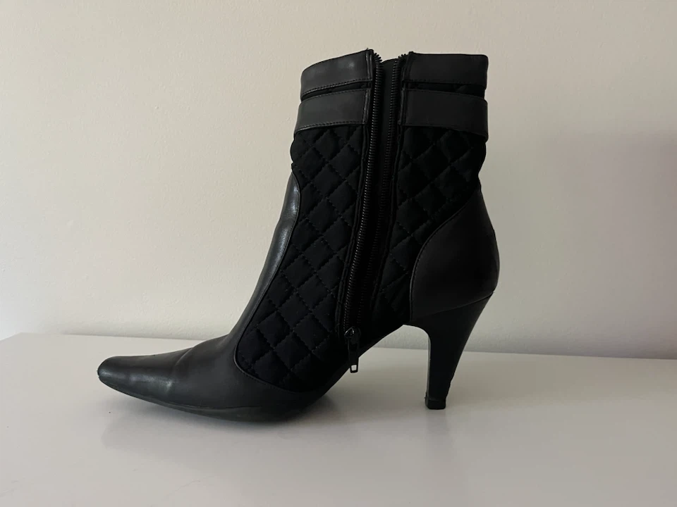 London Fog Women’s Ankle Boots - photo 3