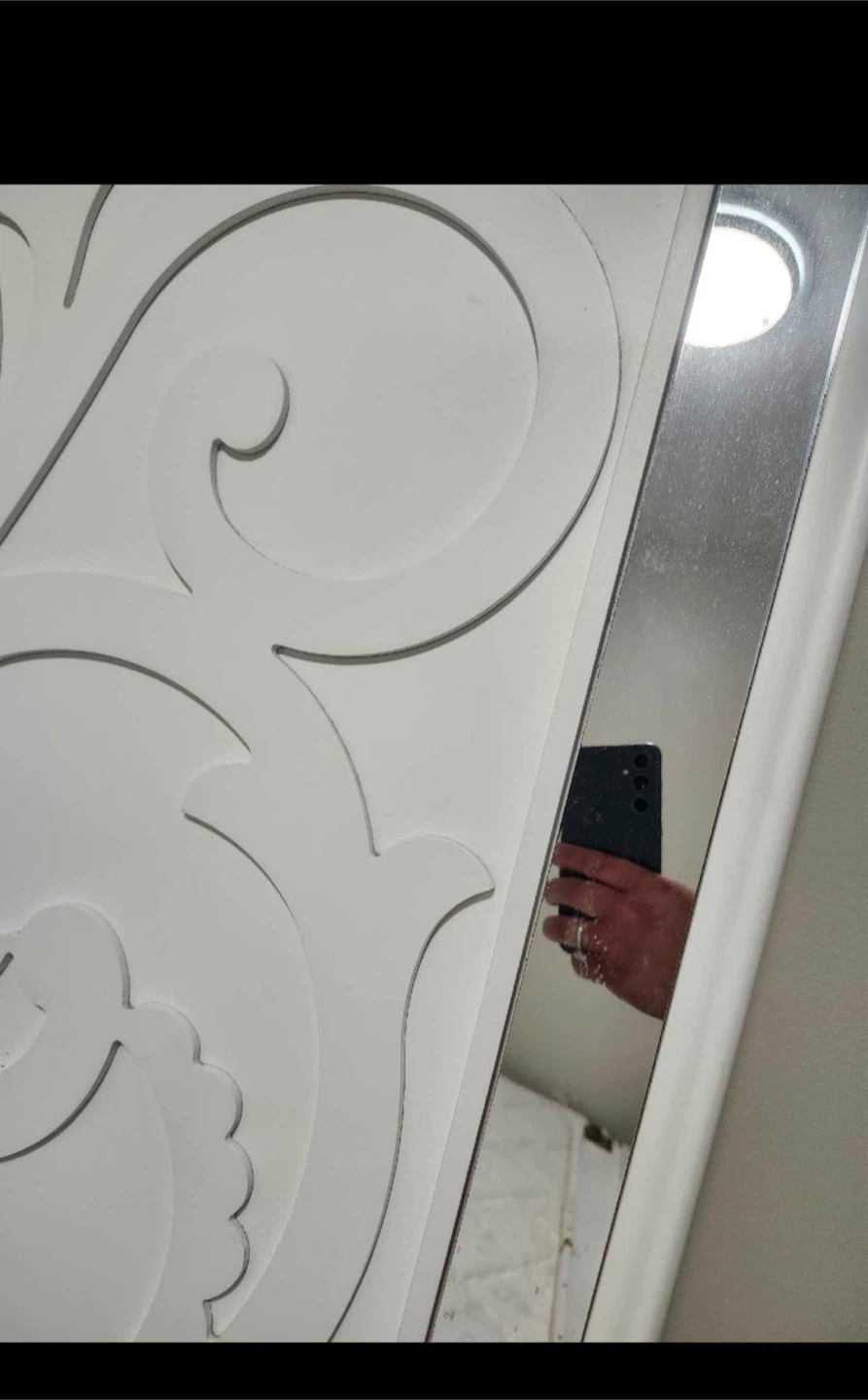 Queen sized bed frame - photo 3