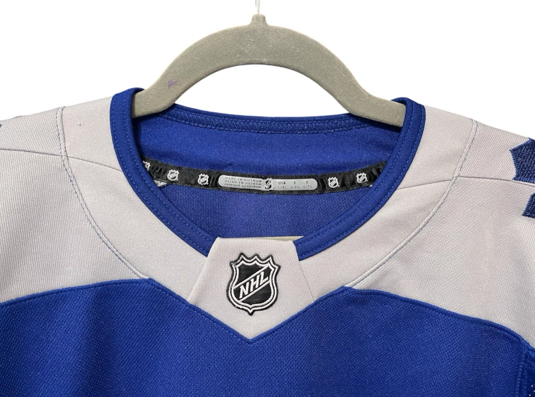 Toronto Maple Leafs NHL Jersey – Brand New – L/XL 🍁🏒 - photo 2