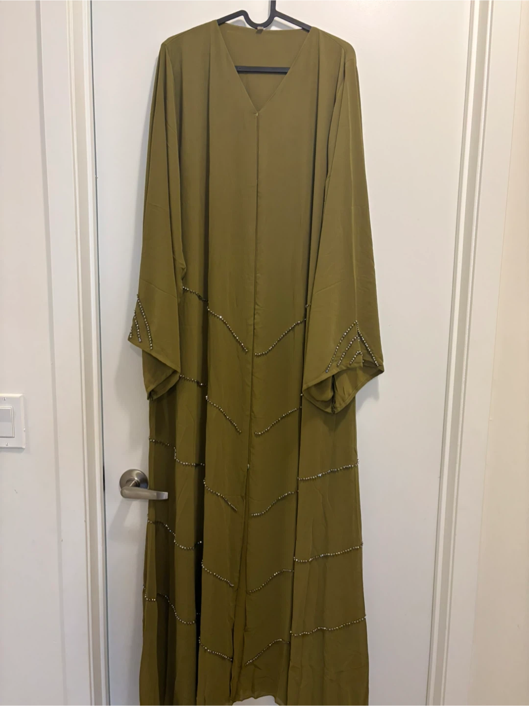 Brand new beaded chiffon abayas - photo 3