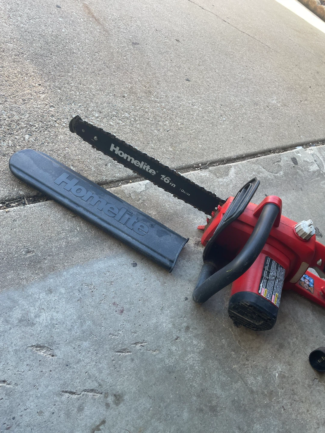 Homelite 16 inch Electric Chainsaw - photo 2